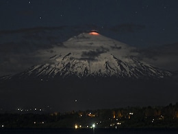 Chile On Alert As Active Villarrica Volcano Rumbles, Spits Fire Chile On Alert As Active Villarrica Volcano Rumbles, Spits Fire