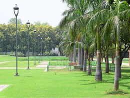 दिल्ली के इन 5 पार्क में धूप सेंकने जा सकते हैं आप, दोस्तों और परिवार के साथ पिकनिक मनाने के लिए हैं परफेक्ट दिल्ली के इन 5 पार्क में धूप सेंकने जा सकते हैं आप, दोस्तों और परिवार के साथ पिकनिक मनाने के लिए हैं परफेक्ट