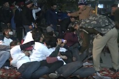 Watch: Civil Service Aspirants Beaten Up, Dragged Off Delhi Protest Watch: Civil Service Aspirants Beaten Up, Dragged Off Delhi Protest