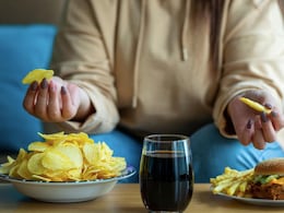 Overeating Is Common In Winter: Here's How To Avoid It Overeating Is Common In Winter: Here's How To Avoid It