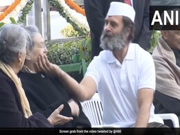 Watch: Rahul Gandhi's Cute Moment With Mother At Congress Headquarters Watch: Rahul Gandhi's Cute Moment With Mother At Congress Headquarters