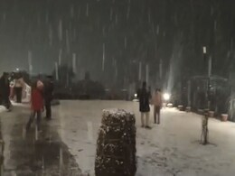 Watch: Parts Of Kashmir Receive Fresh Snowfall, Srinagar At -4.8 Degrees Watch: Parts Of Kashmir Receive Fresh Snowfall, Srinagar At -4.8 Degrees