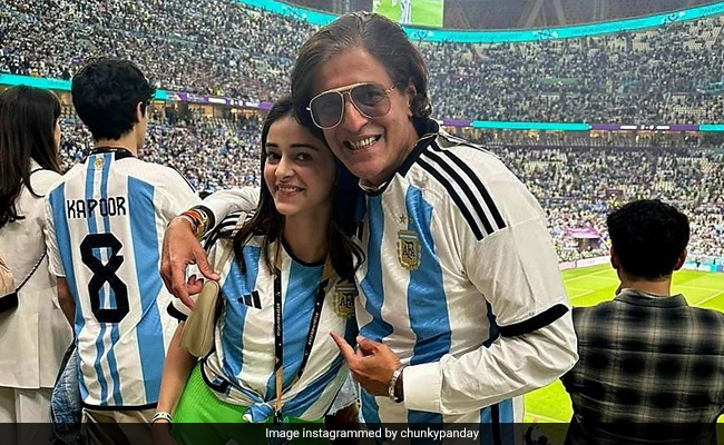 When Ananya Panday And Dad Chunky Watched The "Greatest Show On Earth" - FIFA World Cup