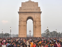 Strong Tremors In Delhi After 5.6 Magnitude Earthquake In Nepal Strong Tremors In Delhi After 5.6 Magnitude Earthquake In Nepal