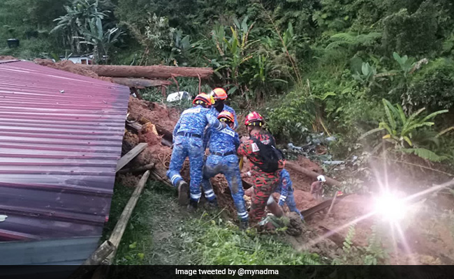 8 Still Missing After Malaysia Landslide, Death Count At 25
