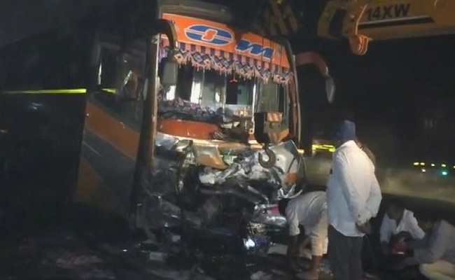 Gujarat Bus Crashes Into SUV After Driver Suffers Heart Attack, 9 Dead