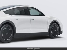 Lightyear 0: This Electric Vehicle Charges While Driving Lightyear 0: This Electric Vehicle Charges While Driving