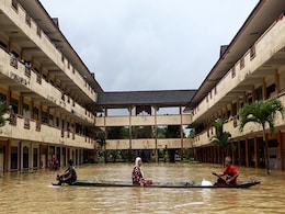 5 Killed, Over 70,000 Evacuated In Malaysia Floods 5 Killed, Over 70,000 Evacuated In Malaysia Floods