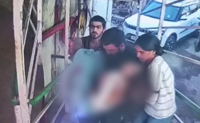 Video Shows Actor Tunisha Sharma's Ex, Now Arrested, Taking Her To Hospital