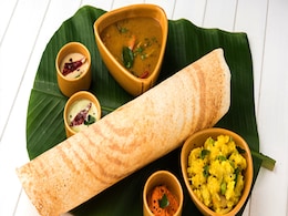 Breakfast Recipe: स्वाद और सेहत से भरपूर इन ब्रेकफास्ट के साथ करें अपने दिन की शुरूआत, यहां है लिस्ट Breakfast Recipe: स्वाद और सेहत से भरपूर इन ब्रेकफास्ट के साथ करें अपने दिन की शुरूआत, यहां है लिस्ट