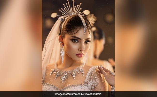 Urvashi Rautela Shares Cryptic Post After Rishabh Pant's Accident, Internet Confused