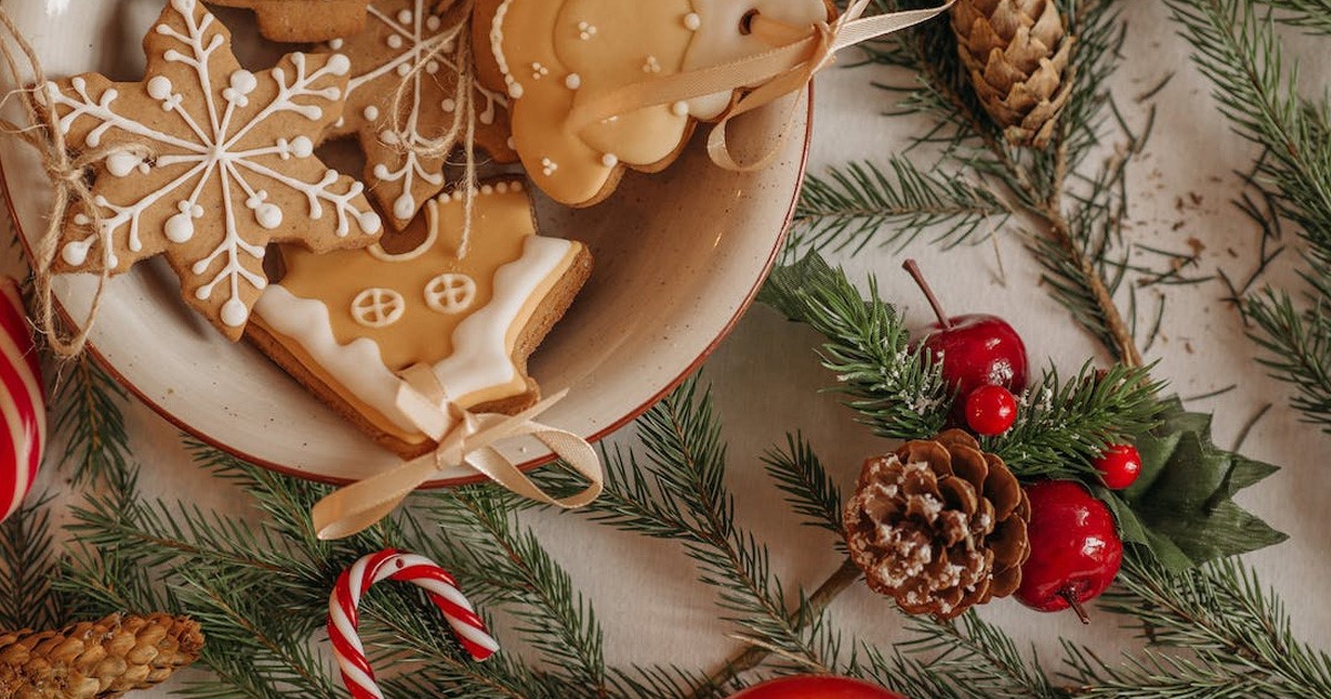 Ring In The Holiday Cheer With Treats From These 7 Age-Old Bakeries In Mumbai