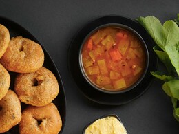 How To Make Medu Vada And Sambar - Quick Recipe Of The South Indian Combo