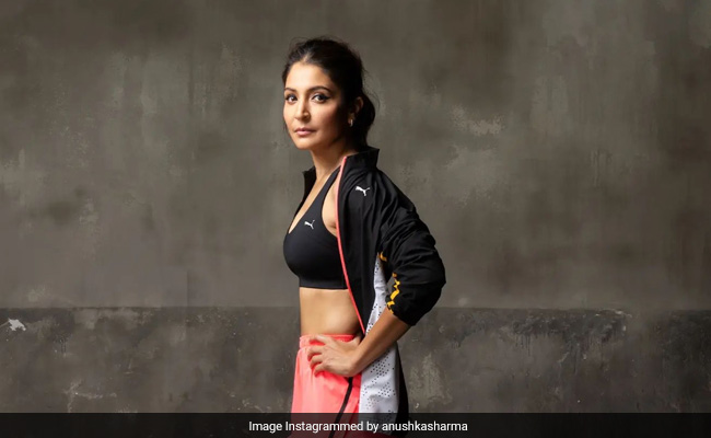 On Anushka Sharma's New Post, Brother Karnesh's ROFL Comment: "Please Send The Tracksuit"