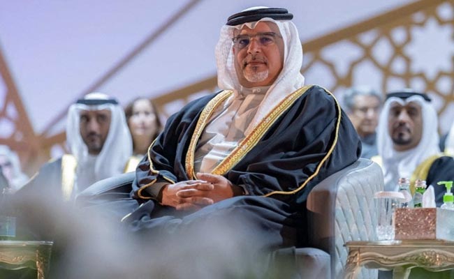 Bahrain's Crown Prince Calls Qatar In Apparent Step Towards Mending Fences