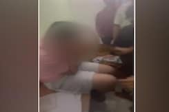 VIDEO : तेलंगाना BJP अध्यक्ष के बेटे ने की छात्र की पिटाई, केस दर्ज VIDEO : तेलंगाना BJP अध्यक्ष के बेटे ने की छात्र की पिटाई, केस दर्ज