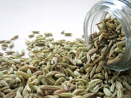Saunf Side Effects: गर्मियों में सौंफ खाने के फायदे तो आप जानते होंगे, अब जान लें इसके नुकसान Saunf Side Effects: गर्मियों में सौंफ खाने के फायदे तो आप जानते होंगे, अब जान लें इसके नुकसान