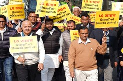 Arvind Kejriwal's March In Row With Centre Over Teachers' Foreign Trip Arvind Kejriwal's March In Row With Centre Over Teachers' Foreign Trip