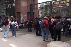 Students Detained, Riot Police At Delhi's Jamia Over BBC Film Screening Students Detained, Riot Police At Delhi's Jamia Over BBC Film Screening