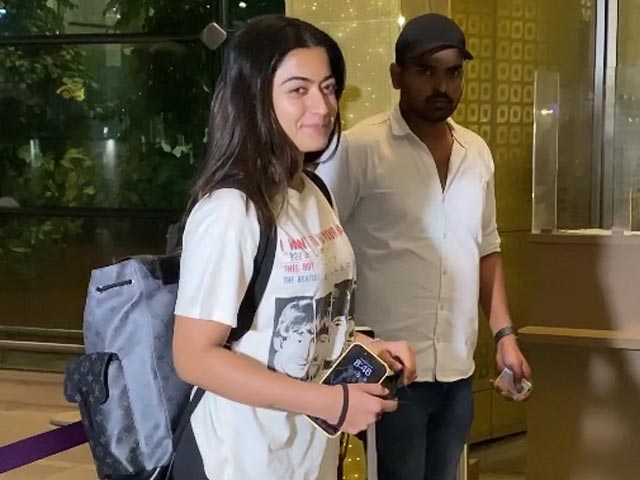 Rashmika Mandanna Clicks Selfies With Fans