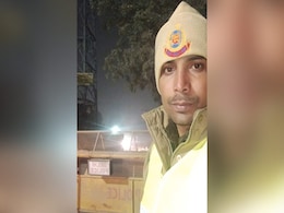 Delhi Cop In ICU After Being Stabbed By Criminal, Accused Arrested Delhi Cop In ICU After Being Stabbed By Criminal, Accused Arrested