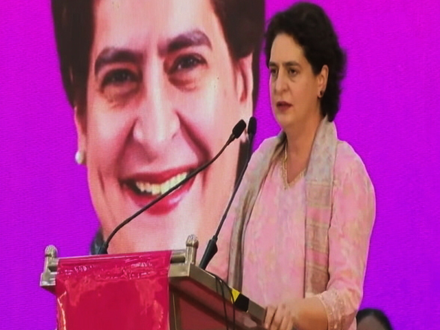 Congress's Rs. 2,000/Month Promise For "Women Head Of Family" In Karnataka