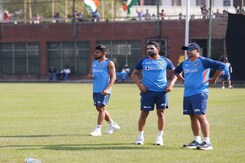 IND vs Sri Lanka : कब कहां और कैसे देखें भारत बनाम श्रीलंका टी 20 और वनडे सीरीज के मैच IND vs Sri Lanka : कब कहां और कैसे देखें भारत बनाम श्रीलंका टी 20 और वनडे सीरीज के मैच