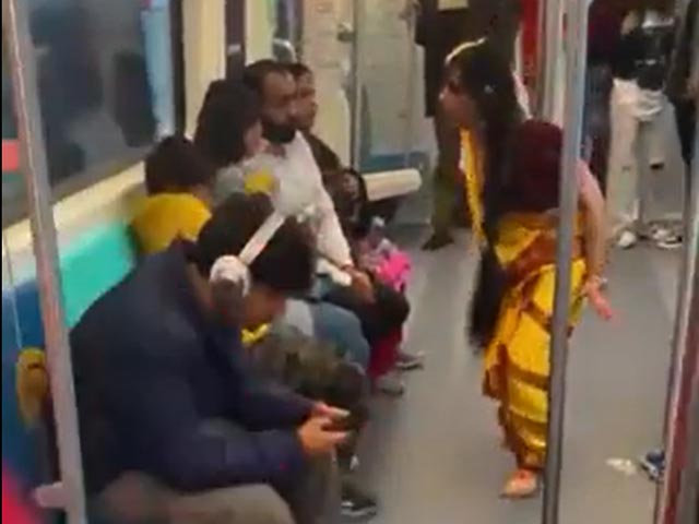 Viral: Woman Scares Metro Passengers In Noida By Dressing Up As 'Manjulika'