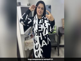 आम्रपाली दुबे से रानी चटर्जी तक, नो मेकअप लुक में कमाल की लगती हैं ये भोजपुरी एक्ट्रेस- देखें PHOTOS आम्रपाली दुबे से रानी चटर्जी तक, नो मेकअप लुक में कमाल की लगती हैं ये भोजपुरी एक्ट्रेस- देखें PHOTOS