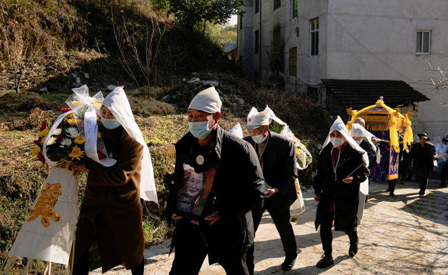 Xi Jinping Concerned Over Covid Spike In China's Rural Areas: Report