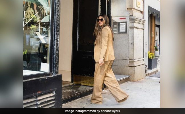 Just Priyanka Chopra Checking Into Her New York Restaurant. See Pic