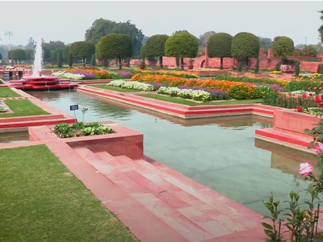 Rastrapati Bhavan's Mughal Gardens Renamed Amrit Udyayan
