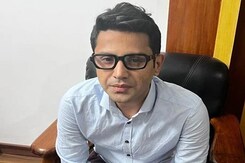 How Cops Caught Mumbai Man Who Peed On Woman On Plane How Cops Caught Mumbai Man Who Peed On Woman On Plane