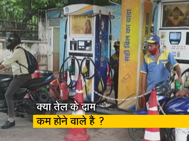 केंद्रीय पेट्रोलियम मंत्री हरदीप पुरी बोले- 'घाटा कम हुआ हो तो ऑयल कंपनियां कम करें तेल के दाम"