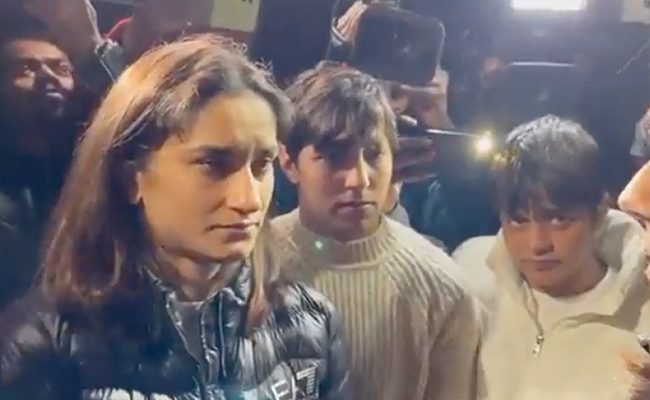 Delhi Women Panel Notice To Sports Ministry On Sex Harassment Charge