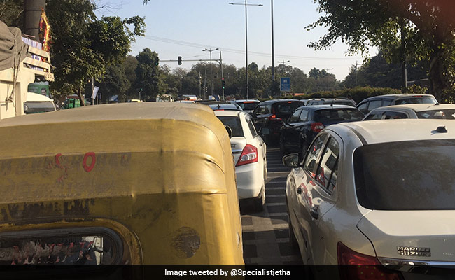 Huge Traffic Jam In Delhi Over Republic Day Dress Rehearsal