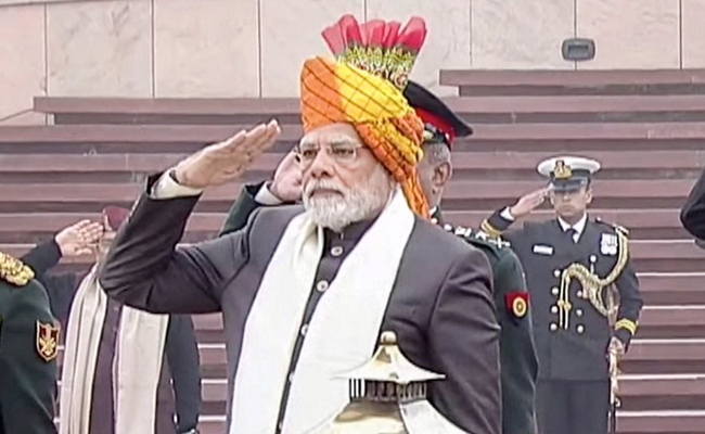 PM Modi Sports Rajasthani Turban At Republic Day Parade