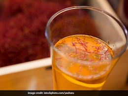 सुबह खाली पेट पी लें केसर वाला पानी, इन 5 समस्याओं में झट से मिलेगा आराम सुबह खाली पेट पी लें केसर वाला पानी, इन 5 समस्याओं में झट से मिलेगा आराम