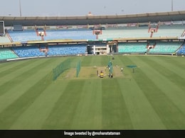 IND-AUS के बीच होने वाले T20 मैचों में हुआ बदलाव, रायपुर में खेला जा सकता है चौथा मुकाबला IND-AUS के बीच होने वाले T20 मैचों में हुआ बदलाव, रायपुर में खेला जा सकता है चौथा मुकाबला