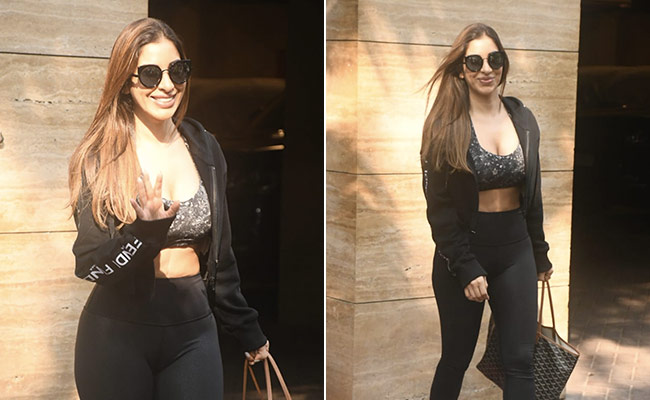 Sophie Choudry Is Upping The Friday Fitness Fashion Quotient With Her Snazzy Sporty Look