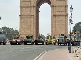 Army Displays 'Made In India' Tank, BrahMos Missile At India Gate Army Displays 'Made In India' Tank, BrahMos Missile At India Gate
