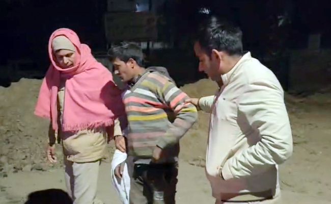 गुरुग्राम में गौ तस्करों और गौ रक्षक के बीच मुठभेड़, पुलिस ने एक तस्कर को दबोचा, कई फरार