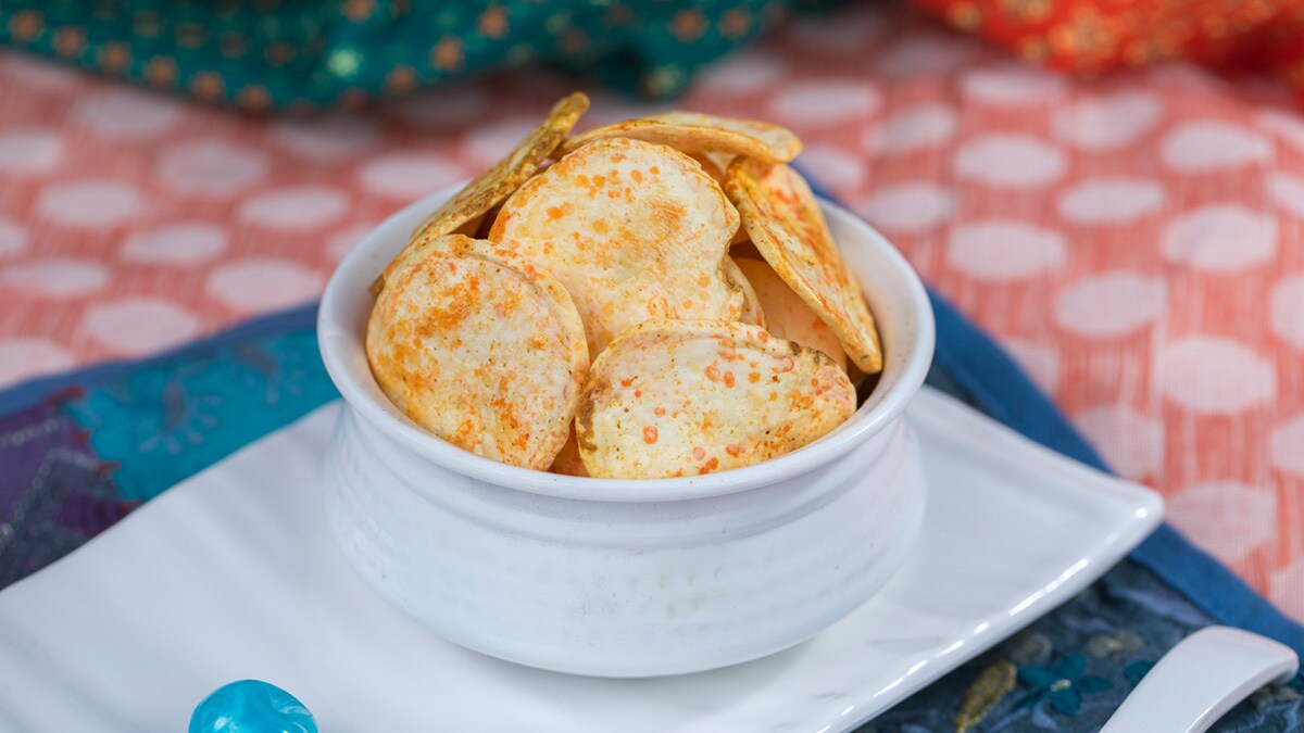 Spicy Aloo Chips Know All About Spicy Aloo Chips at NDTV Food