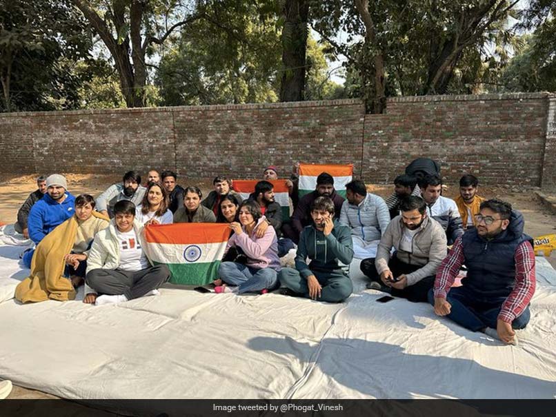 VIDEO: “यह हमारे खेल को बचाने की लड़ाई है”, बजरंग पूनिया ने सोशल मीडिया पर कुश्ती जगत से की बड़ी अपील