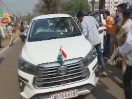 ओडिशा के स्वास्थ्य मंत्री को पुलिसकर्मी ने गोली मारी, अस्पताल ले जाया गया ओडिशा के स्वास्थ्य मंत्री को पुलिसकर्मी ने गोली मारी, अस्पताल ले जाया गया