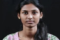 Chennai Woman Engineer Run Over By Truck While Trying To Avoid Pothole Chennai Woman Engineer Run Over By Truck While Trying To Avoid Pothole
