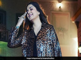 Sapna Choudhary के स्टाइलिश लुक्स हैं सबसे अलग और सुंदर, आप भी ले सकती हैं फैशनेबल दिखने के टिप्स  Sapna Choudhary के स्टाइलिश लुक्स हैं सबसे अलग और सुंदर, आप भी ले सकती हैं फैशनेबल दिखने के टिप्स