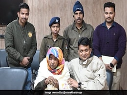 Elderly Woman With Mental Illness Rescued From Mumbai After Video Goes Viral Elderly Woman With Mental Illness Rescued From Mumbai After Video Goes Viral