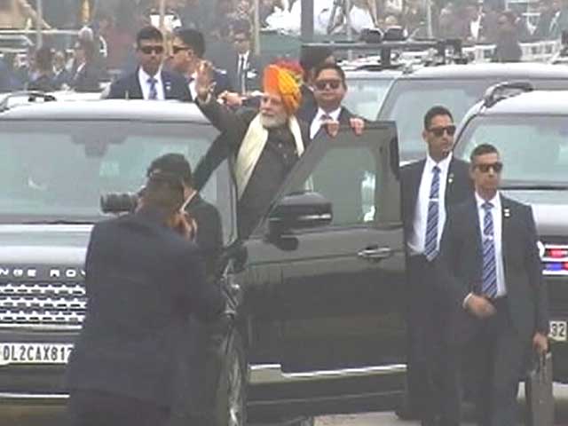 PM Modi Greets Visitors At Kartavyapath On Republic Day