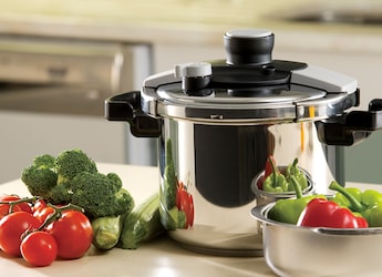 5 Pressure Cooker Mistakes That Are Ruining Your Dishes 5 Pressure Cooker Mistakes That Are Ruining Your Dishes